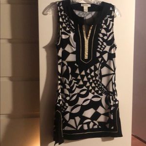 White House Black Market tunic
